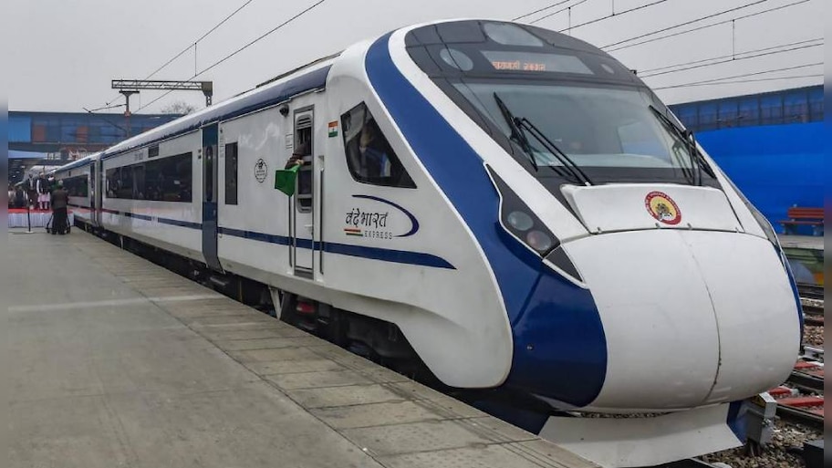 Railway Budget 2022: रेलवे को लेकर निर्मला सीतारमण का बड़ा ऐलान, चलेंगी 400 वंदे भारत
