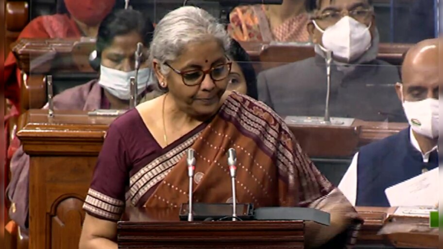 Budget 2022: ये चीजें डालेंगी आपकी जेब पर सीधा फर्क, जानिए क्या हुआ सस्ता और महंगा