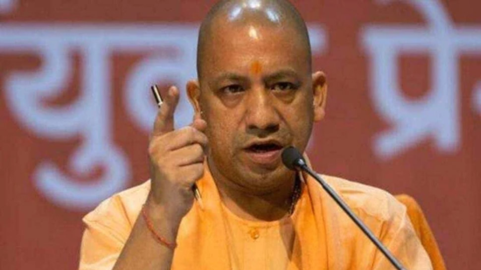 UP Chunav 2022: जानिए वोह किसा, जब BJP के खिलाफ ही मैदान में उतर गए थे Yogi UP Chunav 2022: जानिए वोह किसा, जब BJP के खिलाफ ही मैदान में उतर गए थे Yogi