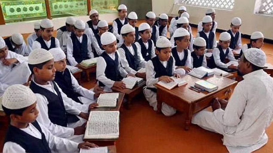 असम के मदरसे बदल जाएंगे स्कूल में, HC ने कहा- अल्पसंख्यकों ने इन्हें नहीं बनाया