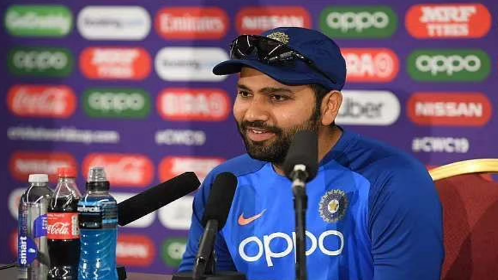 IND vs WI: रोहित शर्मा ने पहले वनडे के लिए ओपनिंग और प्लेइंग XI को लेकर दिए ये इशारे IND vs WI: रोहित शर्मा ने पहले वनडे के लिए ओपनिंग और प्लेइंग XI को लेकर दिए ये इशारे