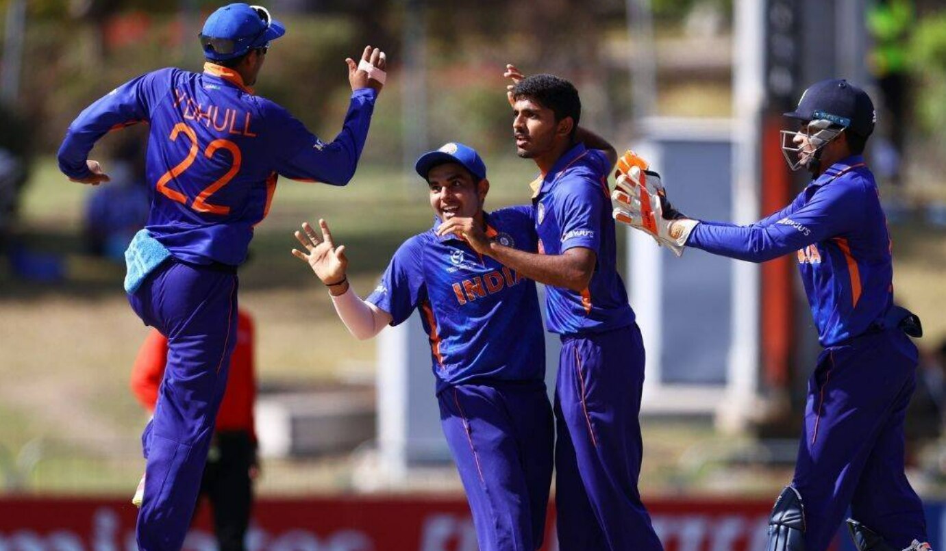 U19 WC Final: 5वीं बार विश्वविजेता बनी टीम इंडिया, इन खिलाड़ियों ने रचा इतिहास