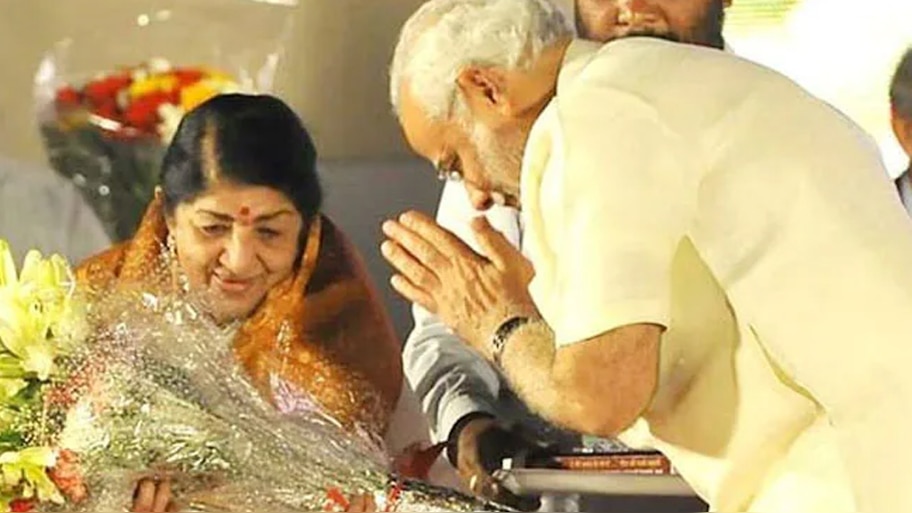 Lata जी के निधन पर PM मोदी ने जताया शोक, बताया कैसे थे उनके गाने