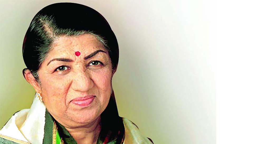 Lata Mangeshkar Death: संगीत को 'हराम' बताने वाला एक तानाशाह भी था लता के गानों का मुरीद Lata Mangeshkar Death: संगीत को 'हराम' बताने वाला एक तानाशाह भी था लता के गानों का मुरीद