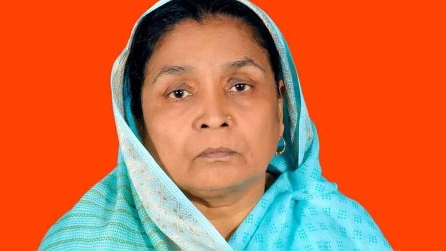  UP Polls: गोरखपुर में SP की तरफ से योगी को टक्कर देंगी ये महिला उम्मीदवार 