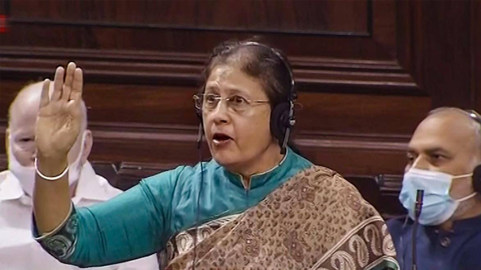 लड़कियों को हिजाब न पहनने देने पर NCP नेता ने क्या कहा, 'बुली बाई' पर दिया रिएक्शन लड़कियों को हिजाब न पहनने देने पर NCP नेता ने क्या कहा, 'बुली बाई' पर दिया रिएक्शन