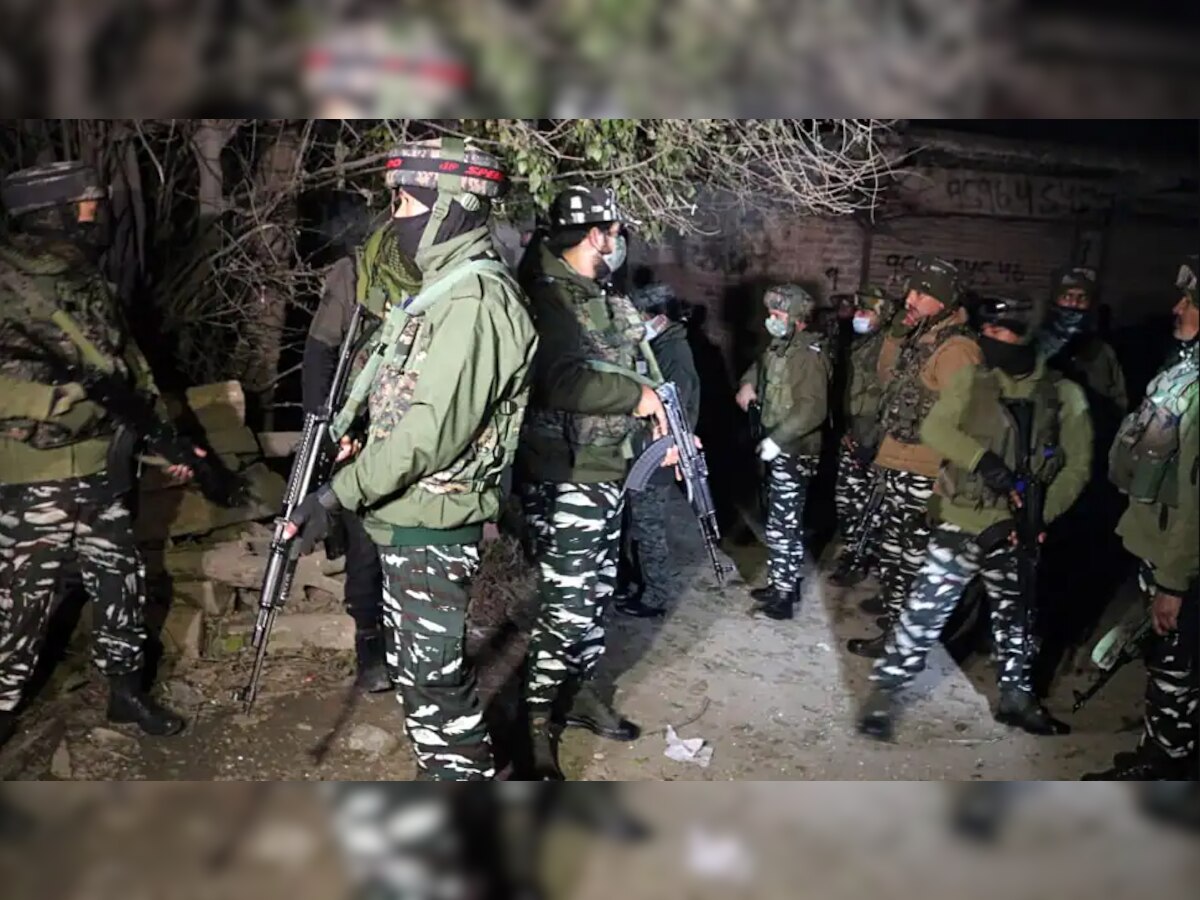 जम्मू कश्मीर के अनंतनाग में दो आतंकी मॉड्यूल का भंडाफोड़, 3 हाइब्रिड आतंकवादी गिरफ्तार