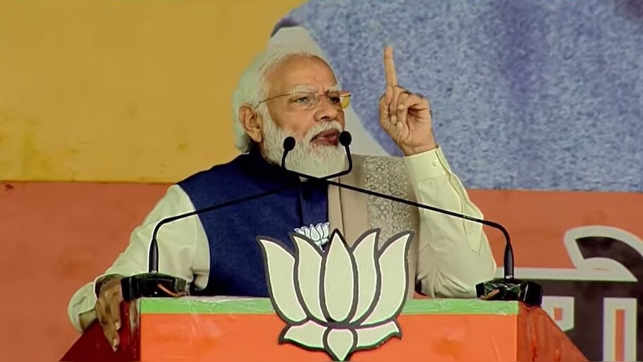 PM Modi Rally: सहारनपुर में PM मोदी बोले- UP को दंगो से बचाने के लिए BJP को दें वोट