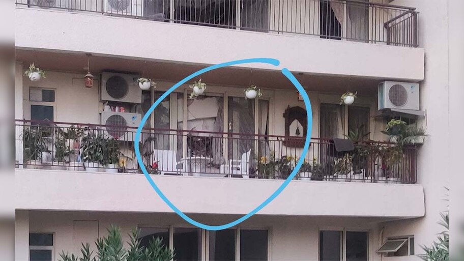 Gurugram: हरियाणा के गुरुग्राम के सैक्टर 109 में बड़ा हादसा, अपार्टमेंट की छत गिरने से 2 की मौत