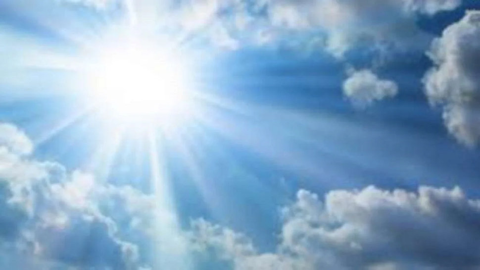 Weather Update: दिल्ली में सर्दी से राहत, हिमाचल में बर्फबारी; जानें अपने शहर का हाल Weather Update: दिल्ली में सर्दी से राहत, हिमाचल में बर्फबारी; जानें अपने शहर का हाल