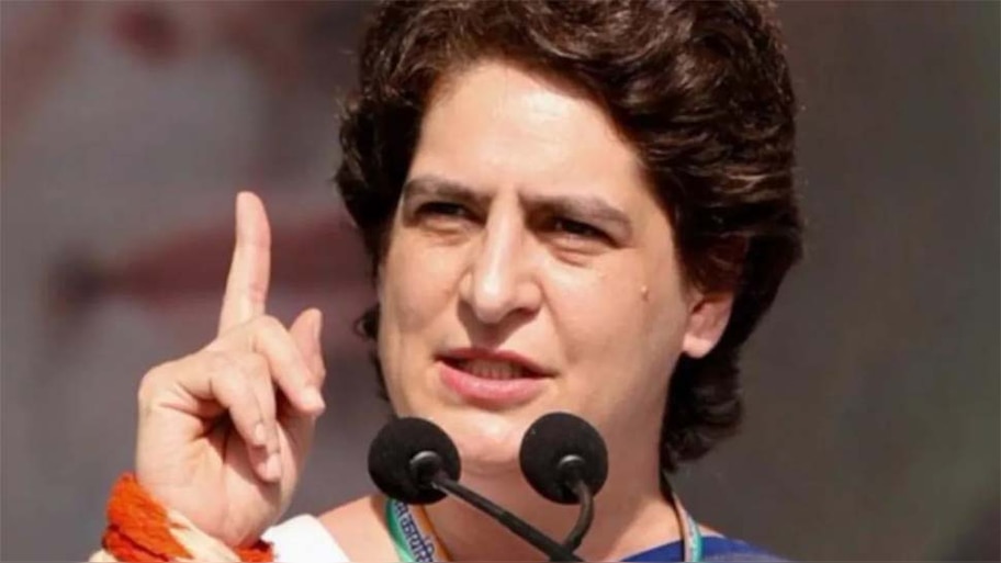  6 माह बाद प्रियंका ने खोला राज; इस वजह से अमरिंद्र सिंह से छीनी गई थी पंजाब CM की कुर्सी  