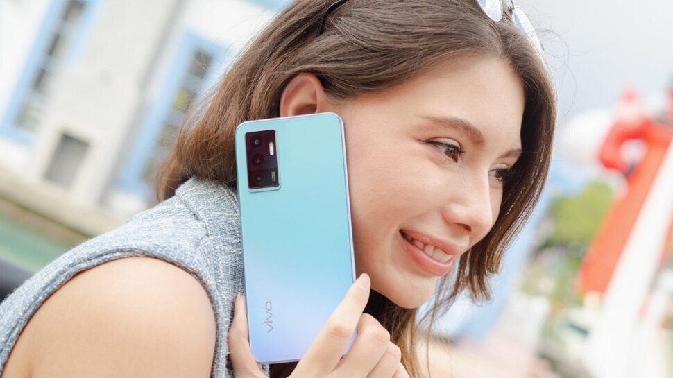 दिलो-दिमाग पर छाने आ रहा Vivo का धाकड़ 5G Smartphone, कम कीमत में मिलेंगे इतने सारे फीचर्स