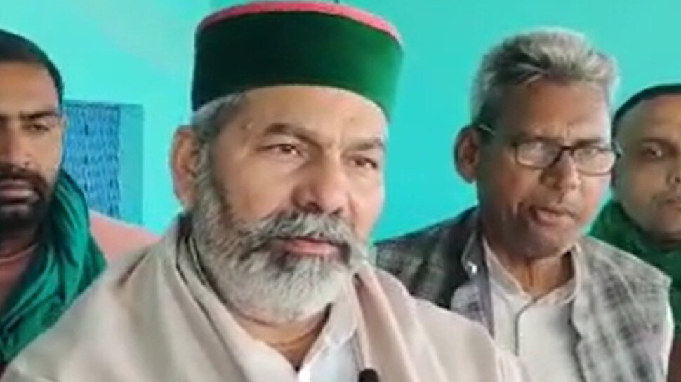 Rakesh Tikait on Hijab Row Says Now it is not a matter of hijab that it