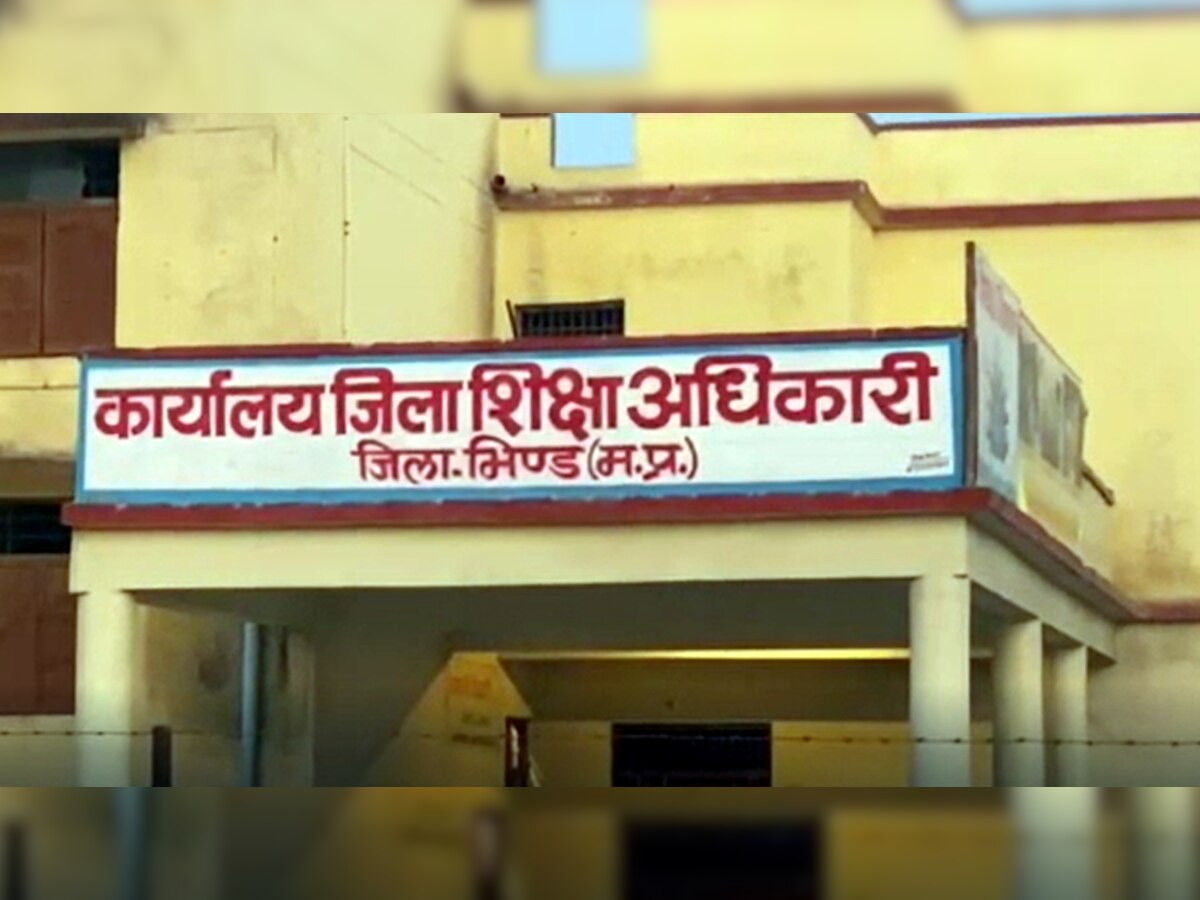 Unique decree of District Education Officer going viral on social media