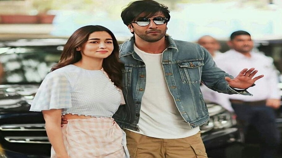 अपने किरदार में इतना खो गईं Alia कि उनकी 'इस हरकत' से परेशान हुए Ranbir Kapoor