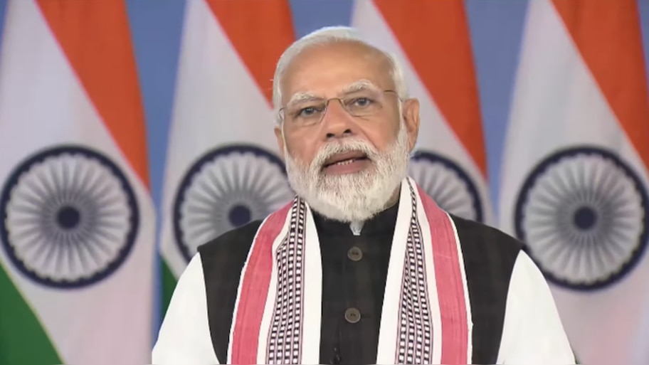 PM मोदी ने किया 100 किसान ड्रोन का उद्घाटन, बोले- शुरू हो गया कृषि क्षेत्र का नया अध्याय
