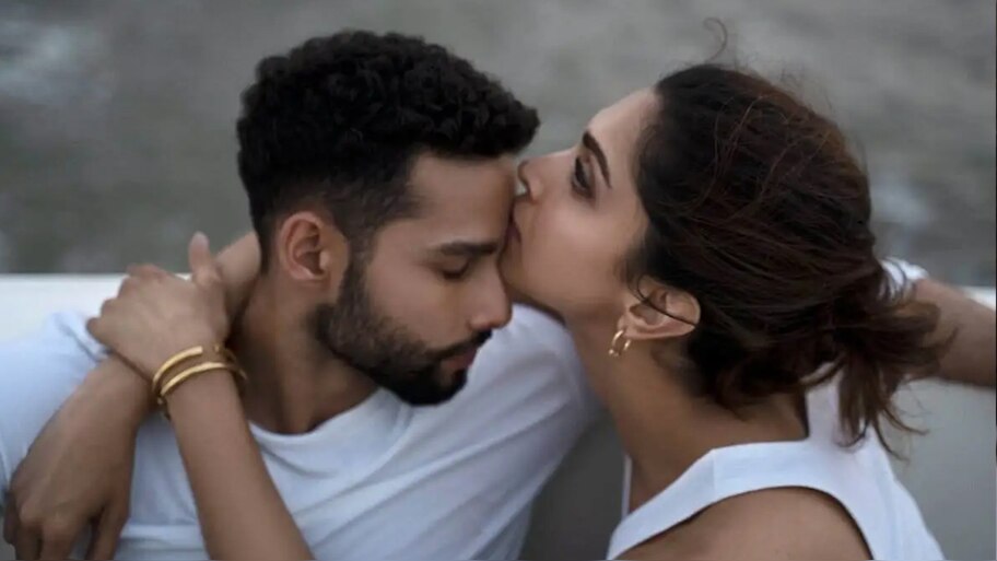 दीपिका के साथ किसिंग से पहले इजाजत लेने के सवाल पर सिद्धांत चतुर्वेदी ने दिया जवाब