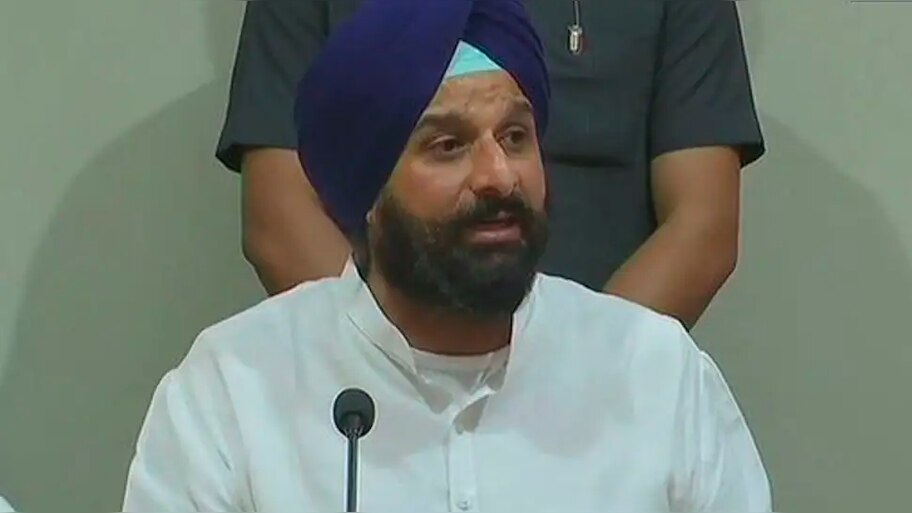 चुनाव के बाद अकाली दल और BJP पंजाब में मिलकर बनाएंगी सरकार? बिक्रम मजीठिया ने दिया ये संकेत
