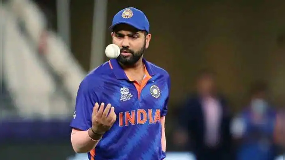 Ind Vs WI: क्लीन स्वीप करने के बाद रोहित ने दिया बड़ा बयान, नए खिलाड़ियों को लेकर कही यह बात