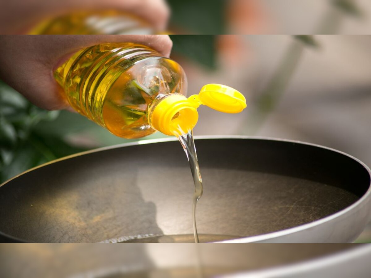 Edible Oil Prices down in whole sale market mustard oil price peanut