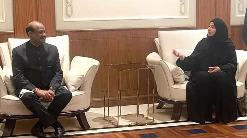 अरब देश के दौरे पर भारतीय संसदीय दल; UAE की संसद को संबोधित करेंगे ओम बिरला अरब देश के दौरे पर भारतीय संसदीय दल; UAE की संसद को संबोधित करेंगे ओम बिरला