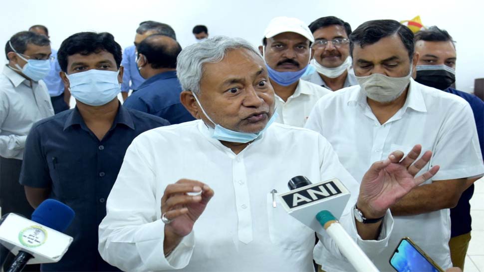 Caste Census: जातीय जनगणना पर BJP से अलग होगी JDU की राह; नीतीश बोले, हम करेंगे लागू Caste Census: जातीय जनगणना पर BJP से अलग होगी JDU की राह; नीतीश बोले, हम करेंगे लागू