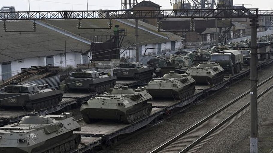 Ukraine Attack: यूक्रेन में फसे भारतीय नागरिकों के लिए जारी की गई एडवाइज़री; पढ़ें