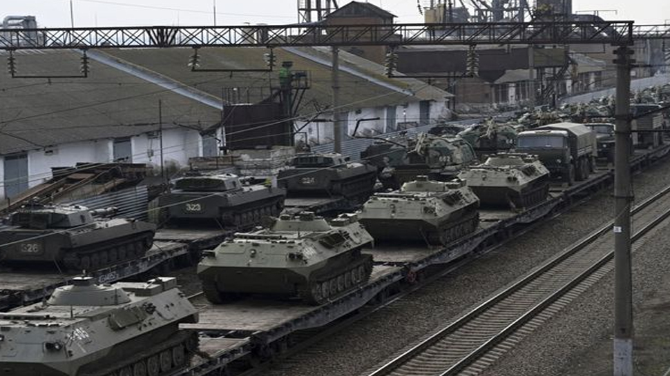 Ukraine Attack: यूक्रेन में फसे भारतीय नागरिकों के लिए जारी की गई एडवाइज़री; पढ़ें Ukraine Attack: यूक्रेन में फसे भारतीय नागरिकों के लिए जारी की गई एडवाइज़री; पढ़ें