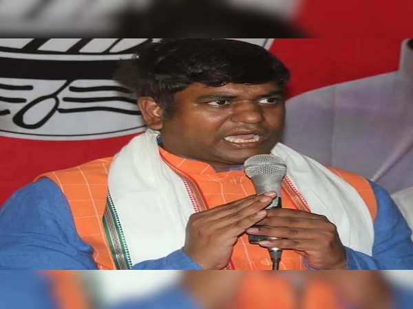 मुकेश साहनी