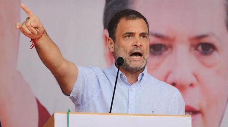 राहुल गांधी ने शेयर किया बंकर में छिपी छात्राओं का Video, केंद्र सरकार से की ये अपील राहुल गांधी ने शेयर किया बंकर में छिपी छात्राओं का Video, केंद्र सरकार से की ये अपील