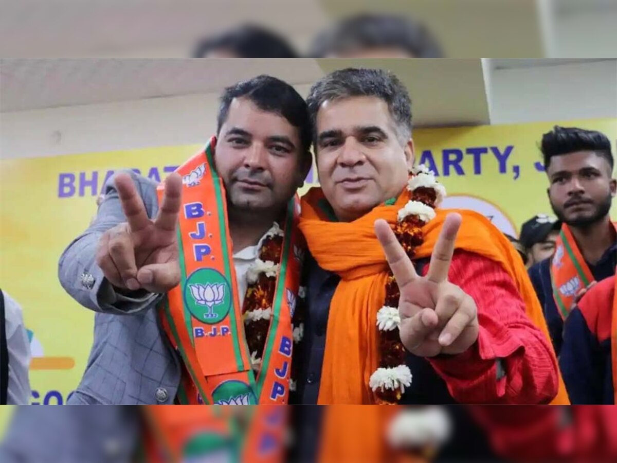 मुबश्शिर आजाद 