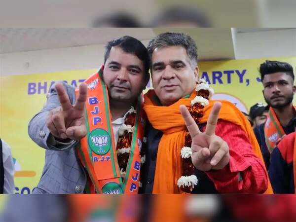 मुबश्शिर आजाद 