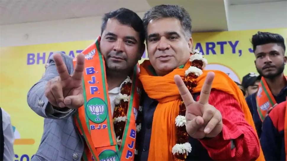 मुबश्शिर आजाद मुबश्शिर आजाद