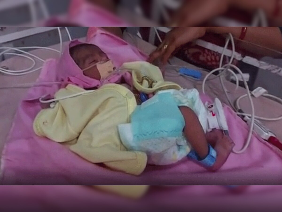 7 माह की बच्ची को हॉस्पिटल के बाहर छोड़कर भागी मां, जानिए पूरा मामला