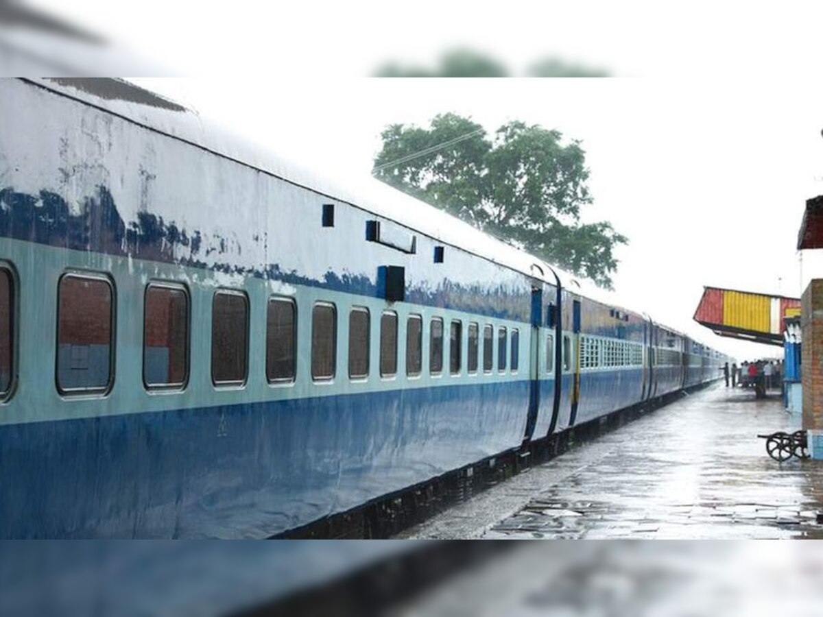 Indian Railways: विदेशों की तर्ज पर रेलवे का मेकओवर करने जा रही सरकार, लिया ये बड़ा फैसला