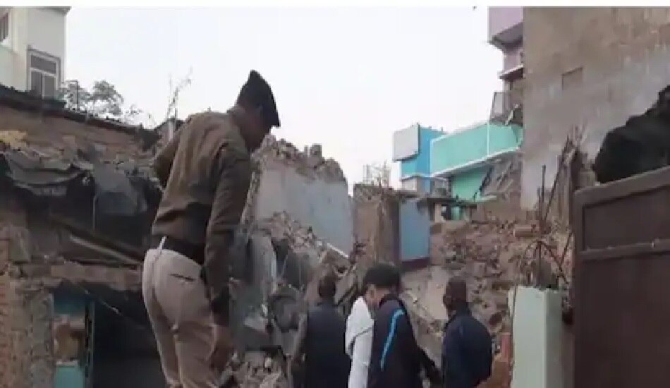 Blast in Bhagalpur 5 killed more than 10 injured | भागलपुर में हुआ विस्फोट,  5 लोगों की मौत, दो मंजिला घर जमींदोज | Hindi News, Bihar