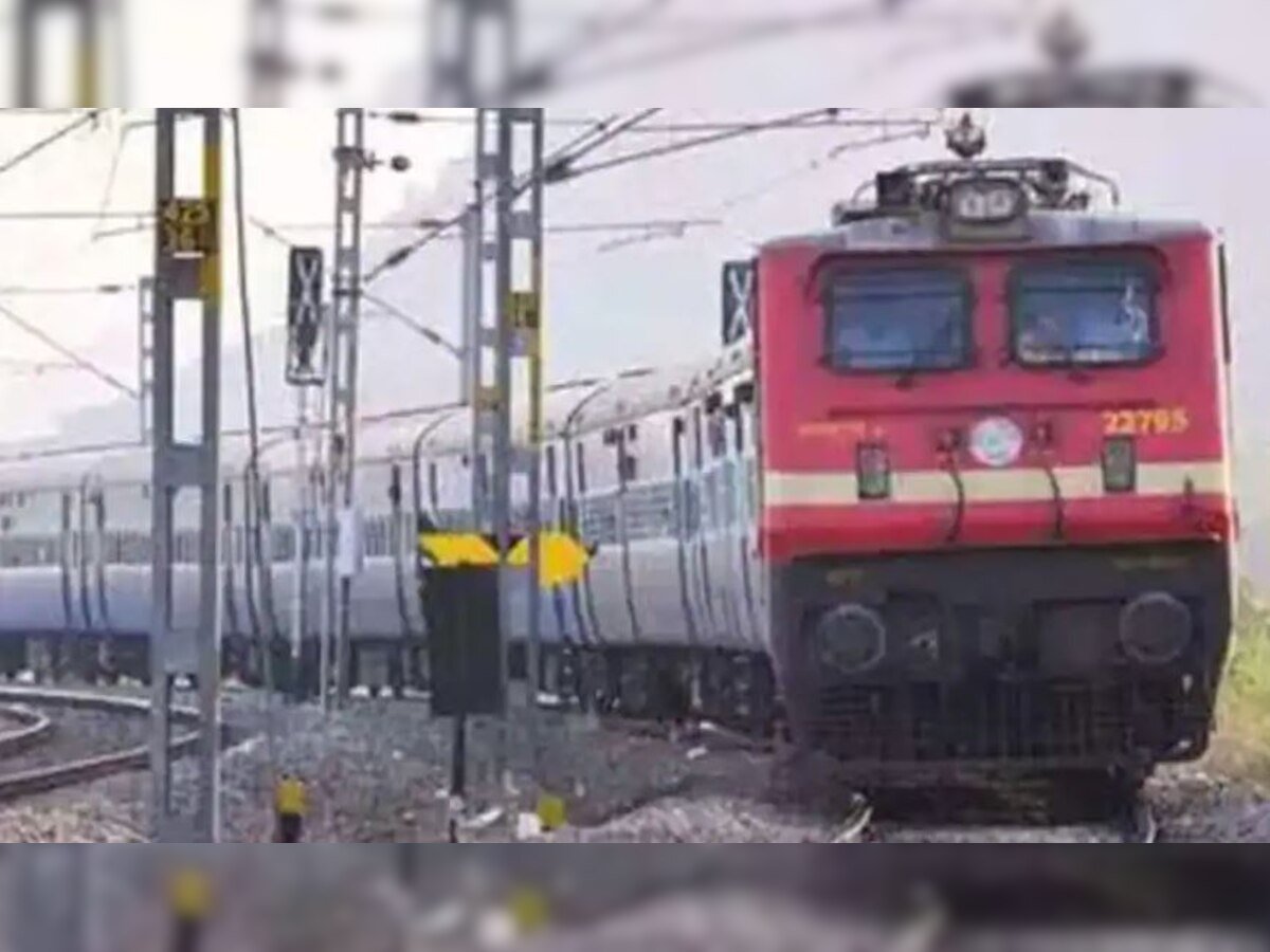Holi Special Train: होली में नहीं मिल रहा रिजर्वेशन, ये ट्रेनें पहुंचाएंगी घर