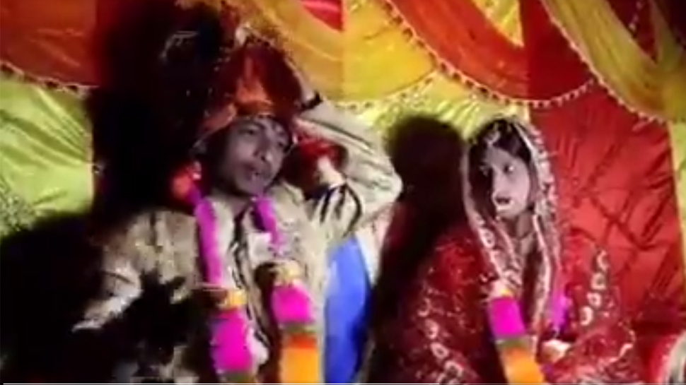 Fact Check: दहेज की डिमांड करने वाले दूल्हे के बारे में सामने आई नई बात, जानकर रह जाएंगे हैरान Fact Check: दहेज की डिमांड करने वाले दूल्हे के बारे में सामने आई नई बात, जानकर रह जाएंगे हैरान