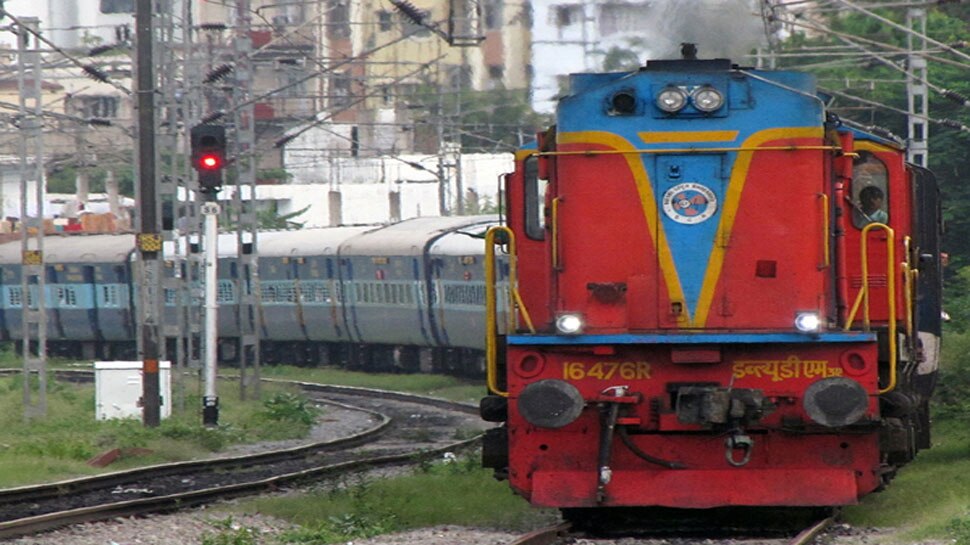 एक लंबा और एक छोटा हॉर्न