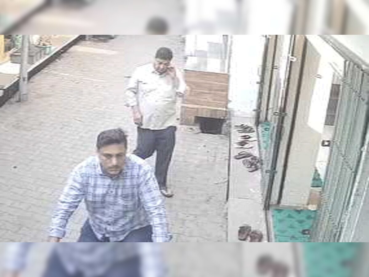 Chhabra: सीसीटीवी कैमरे में कैद हुआ सर्राफा दुकान चोरी का पूरा मामला