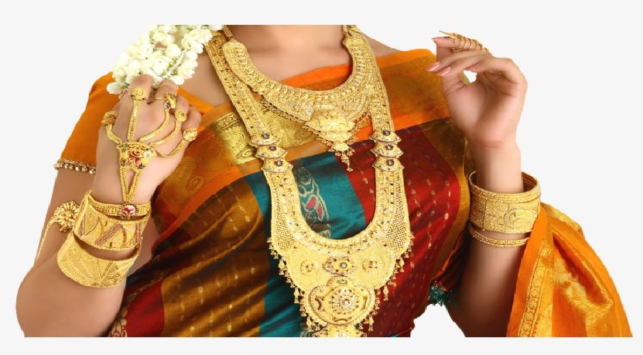 Gold Price: 3 दिनों से लगातार गिर रहे सोने के दाम, बाजार में 8100 रुपये लुढ़का गोल्ड