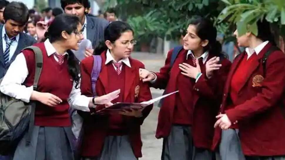 CBSE 12वीं टर्म-1 रिजल्ट जारी: स्कूलों को भेजा गया परिणाम, सभी छात्र पास