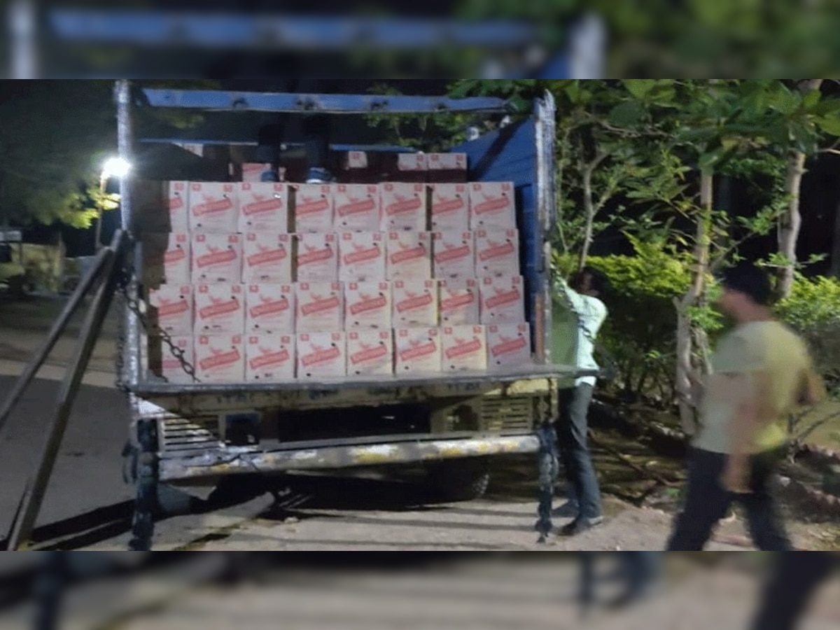 डूंगरपुर में पुलिस ने पकड़ा बियर से भरा मिनी ट्रक, 6 लाख कीमत के 300 कार्टन जब्त, चालक गिरफ्तार