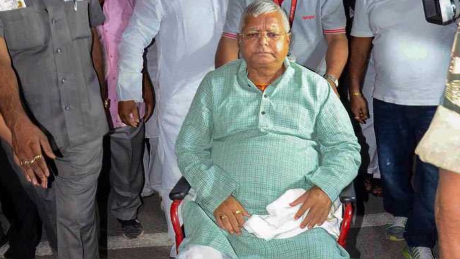 Lalu Yadav की मेडिकल रिपोर्ट पर उठे सवाल, AIIMS ने RJD चीफ को वापस रिम्स भेजा