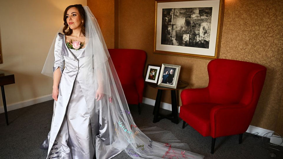 WikiLeaks founder Julian Assange got married in jail pictures goes