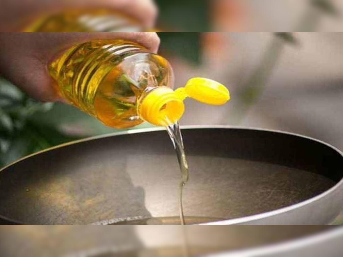 खाना बनाने के लिए इस तेल का करें इस्तेमाल, रिफाइंड ऑयल है सेहत के लिए खतरनाक