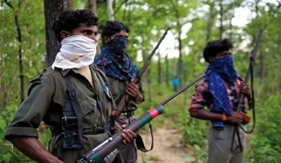 Naxalites called bandh in Bihar Bengal, Jharkhand and Assam on April 5  police alert | 5 अप्रैल को नक्सलियों ने किया बिहार, झारखंड, असम और बंगाल  में बंद का ऐलान, हाई अलर्ट