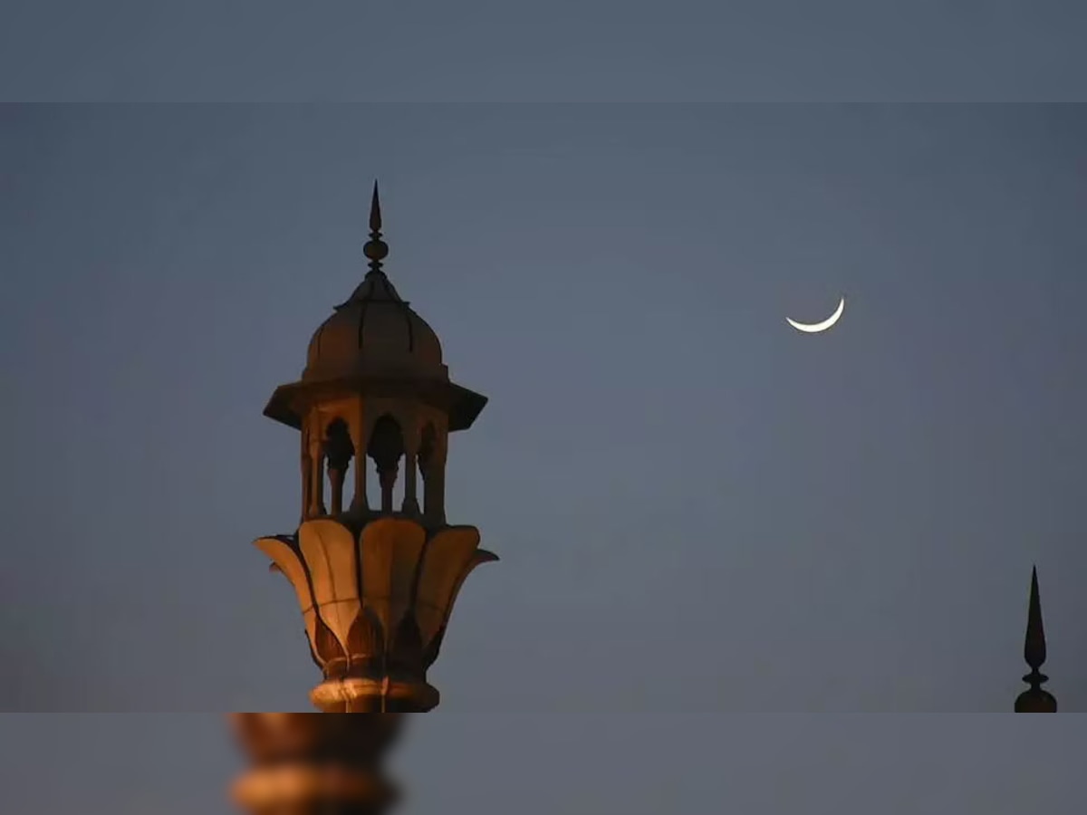 Ramadan Chand: कब से शुरू होगा रमजान? मौलाना खालिद रशीद महली ने किया ये ऐलान 