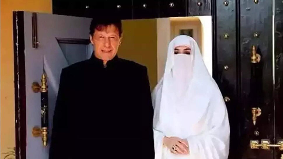 Imran Khan third wife Bushra Bibi Has 2 jinns, Know how much truth in ...