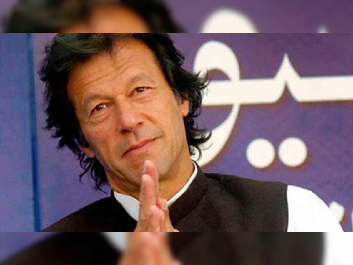पाकिस्तान में इमरान खान की सरकार गिरी, संसद में हारे अविश्वास प्रस्ताव